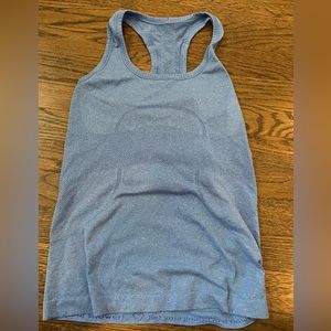 Fitted Lulu Lemon Tank Size Small